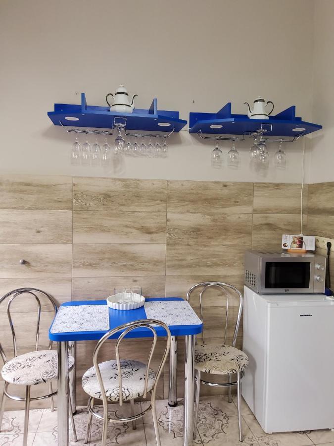Sissy Vendeghaz Hotel Tîrgu Secuiesc Екстериор снимка